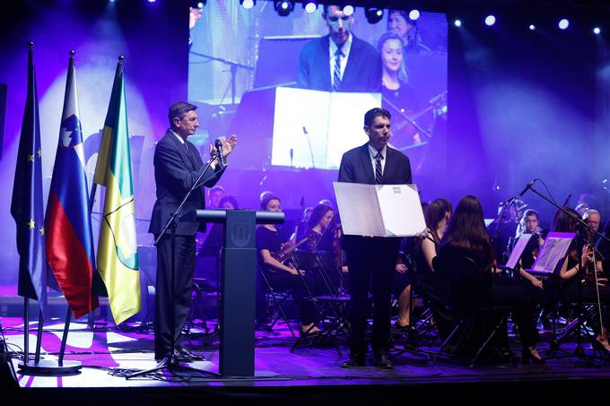 Predsednik Republike Slovenije Borut Pahor se je udeleil slavnostnega koncerta ob 70-letnici Glasbene ole Fran Korun Koeljski Velenje
